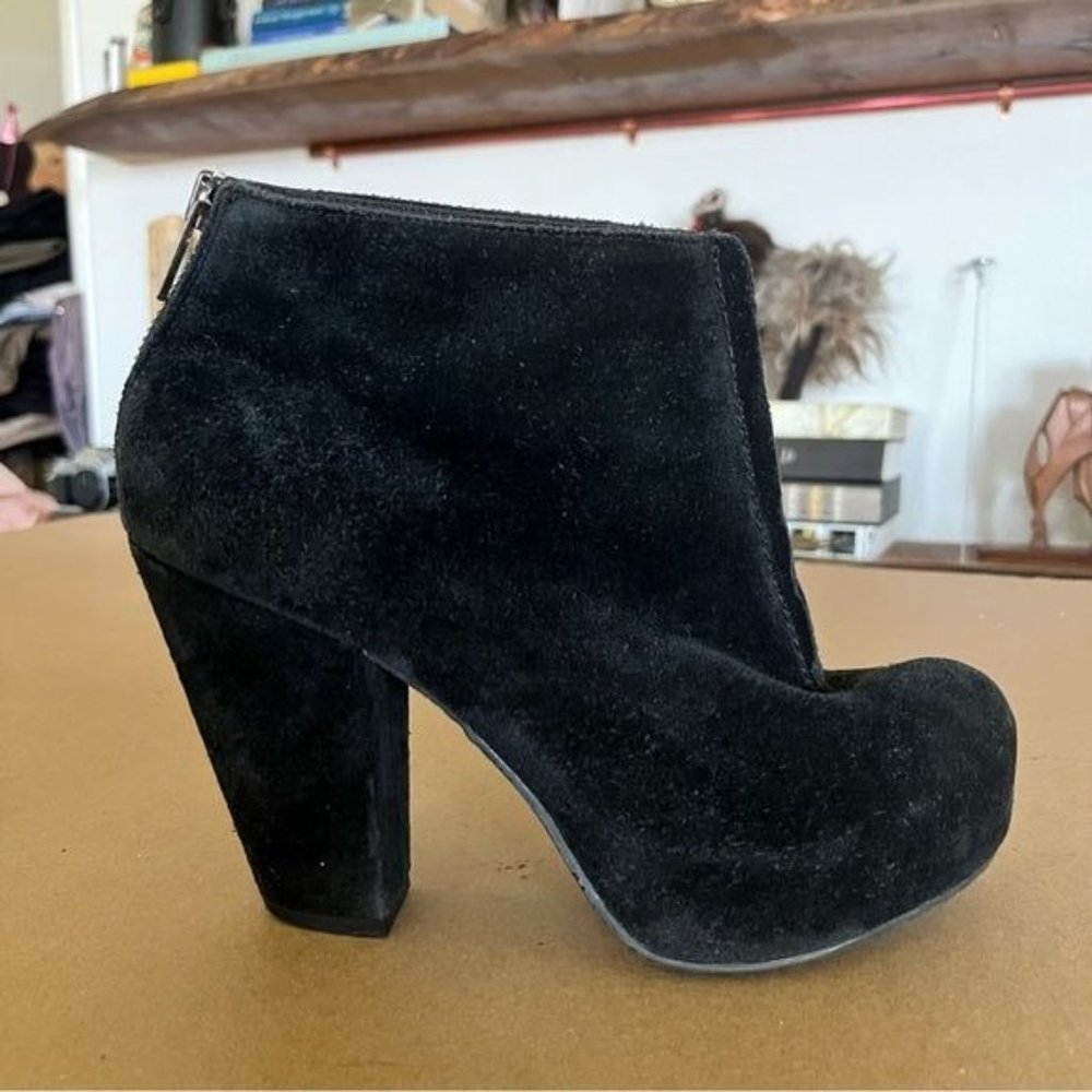 Anthro Bertie Suede Platform Booties